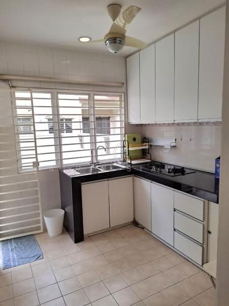Rumah Teres 3-Tingkat untuk Disewa di Taman Puncak Jalil (Seri Kembangan) - Alvin Siaw - Kitchen - PropertyGuru.com.my