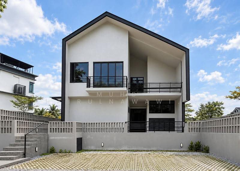 Bungalow House for Sale in Shah Alam (Selangor) - Muhd Khairulnawawi Kamaruddin - Exterior - PropertyGuru.com.my