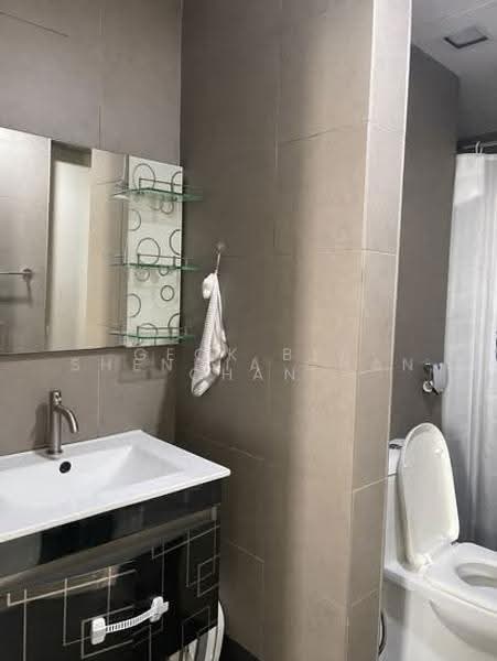 Sofo for Sale in Damansara Jaya (Petaling Jaya) - Geok Bee Chan - Bathroom - PropertyGuru.com.my