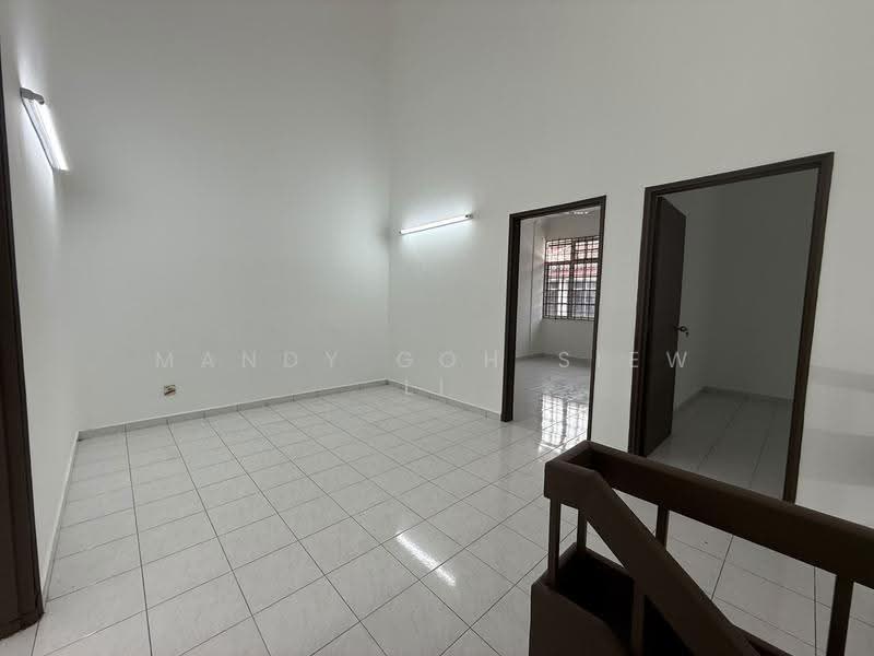 2-storey Terraced House for Rent in Taman Perling (Perling) - Mandy Goh Siew Li - Living Room - PropertyGuru.com.my