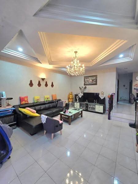 Rumah Berkembar untuk Dijual di Taman Johor Jaya (Johor Bahru) - June Tan - Living Room - PropertyGuru.com.my