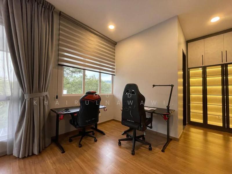 Semi-Detached House for Sale in Taman Melawati (Ulu Kelang) - Muhd Khairulnawawi Kamaruddin - Study - PropertyGuru.com.my