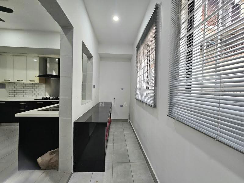 Rumah Teres 2-Tingkat untuk Dijual di Alam Damai (Cheras) - Anna H - Kitchen - PropertyGuru.com.my