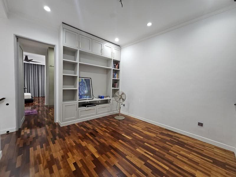 Rumah Teres 2-Tingkat untuk Dijual di Alam Damai (Cheras) - Anna H - PropertyGuru.com.my