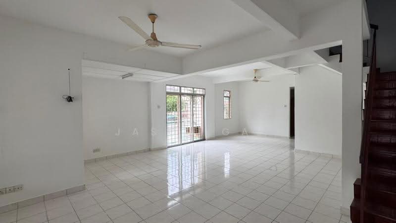 Rumah Teres 2-Tingkat untuk Dijual di Bandar Seri Putra (Bangi) - Jason Gan - PropertyGuru.com.my