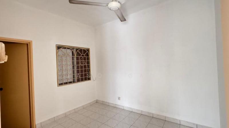 Rumah Teres 2-Tingkat untuk Dijual di Bandar Seri Putra (Bangi) - Jason Gan - PropertyGuru.com.my