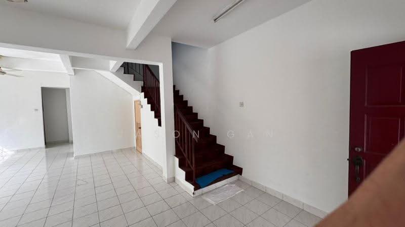 Rumah Teres 2-Tingkat untuk Dijual di Bandar Seri Putra (Bangi) - Jason Gan - PropertyGuru.com.my