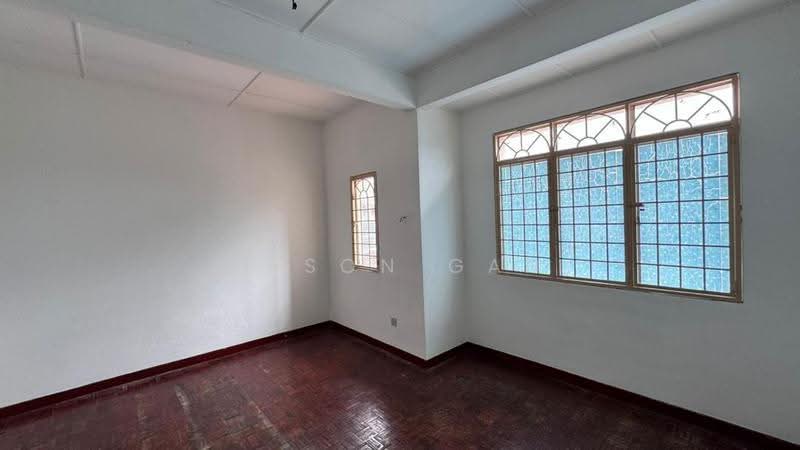 Rumah Teres 2-Tingkat untuk Dijual di Bandar Seri Putra (Bangi) - Jason Gan - PropertyGuru.com.my