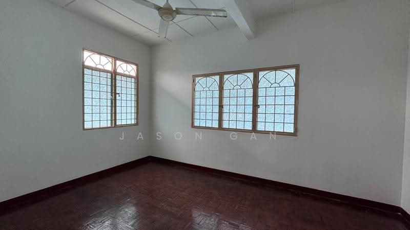 Rumah Teres 2-Tingkat untuk Dijual di Bandar Seri Putra (Bangi) - Jason Gan - PropertyGuru.com.my