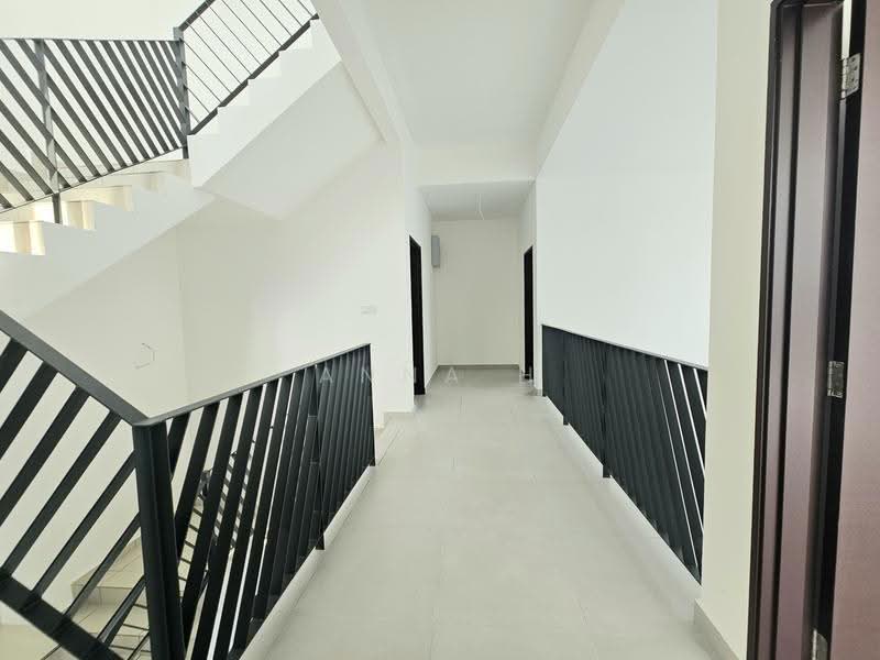 Semi-Detached House for Sale in Batu 9 (Cheras) - Anna H - Corridor - PropertyGuru.com.my