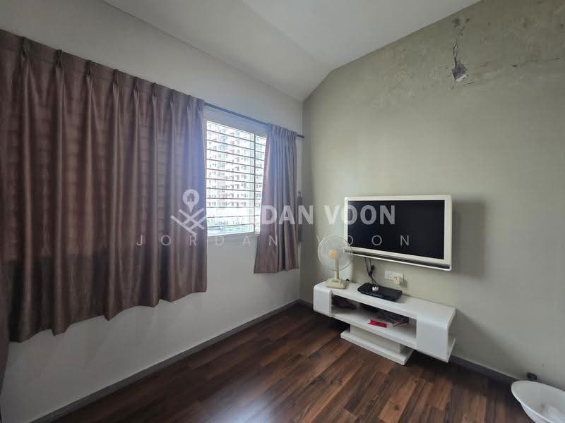 3-storey Terraced House for Sale in Sungai Ara (Penang) - Jordan Voon - Living Room - PropertyGuru.com.my