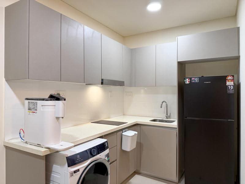 Service Residence for Rent at 8th & Stellar - Ryan Beh - Kitchen - PropertyGuru.com.my