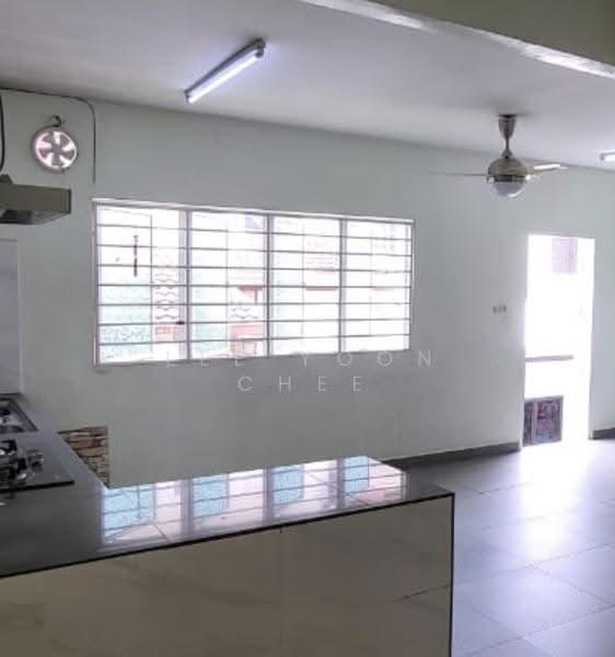 Rumah Teres 2-Tingkat untuk Dijual di Taman Bukit Rawang Jaya (Rawang) - Lee Yoon Chee - Kitchen - PropertyGuru.com.my