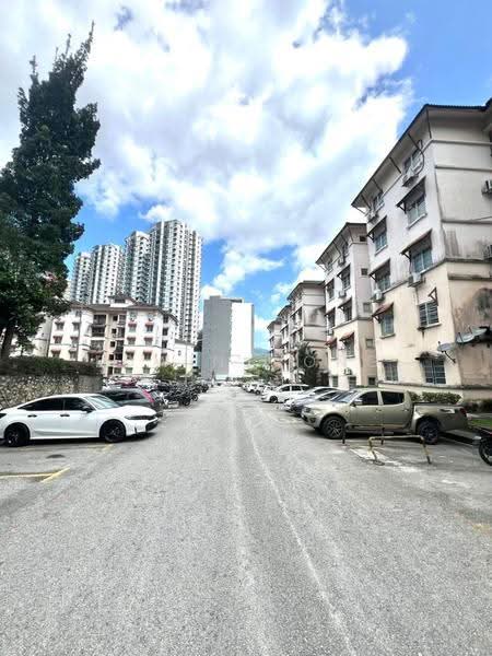 Kondominium untuk Dijual di Indah Condominium - Edwin Wong - Exterior - PropertyGuru.com.my