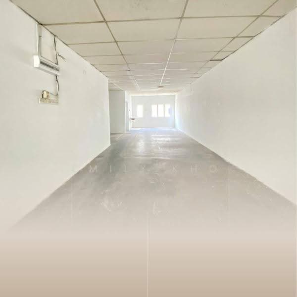 Shop for Rent in Shah Alam (Selangor) - Emily Kho - Interior - PropertyGuru.com.my