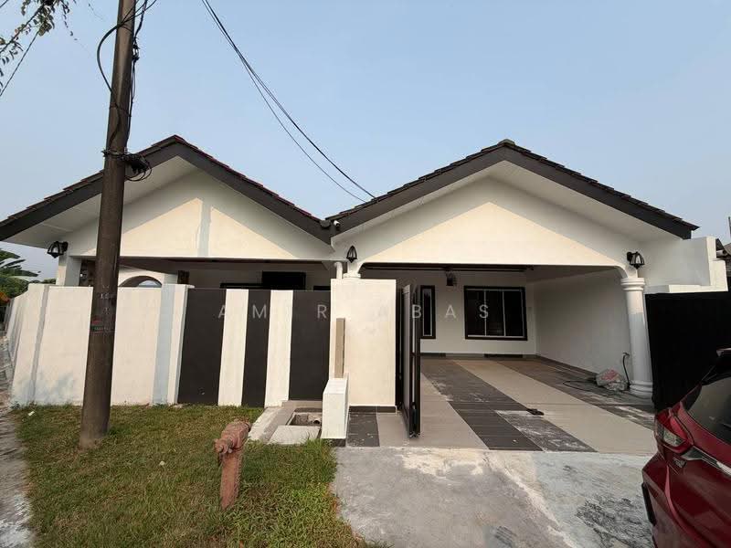 Rumah Teres 1-Tingkat untuk Dijual di Sungai Buloh (Selangor) - Amir Abas - Exterior - PropertyGuru.com.my