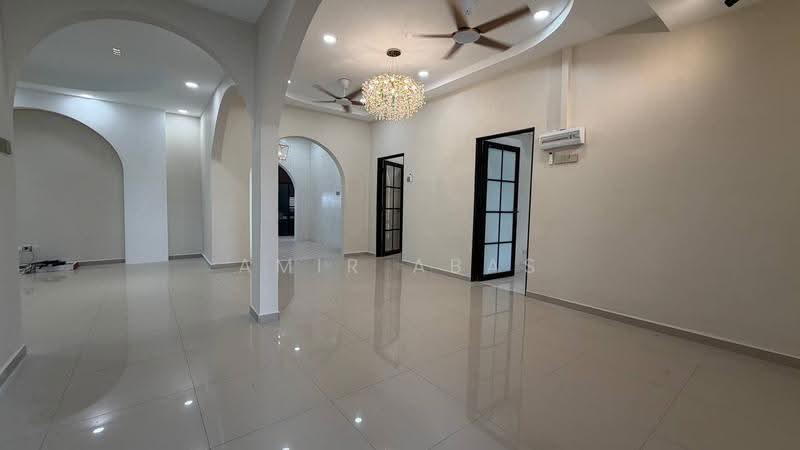 Rumah Teres 1-Tingkat untuk Dijual di Sungai Buloh (Selangor) - Amir Abas - Living Room - PropertyGuru.com.my