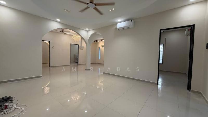 Rumah Teres 1-Tingkat untuk Dijual di Sungai Buloh (Selangor) - Amir Abas - Living Room - PropertyGuru.com.my
