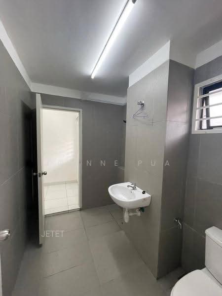 Rumah Teres 2-Tingkat untuk Dijual di Bandar Mahkota Banting (Tanjong Duabelas) - Joanne Pua - Bathroom - PropertyGuru.com.my