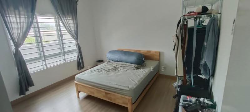 Kondominium untuk Dijual di Residensi Anggerik Wira - Jesse Lee - Bedroom - PropertyGuru.com.my