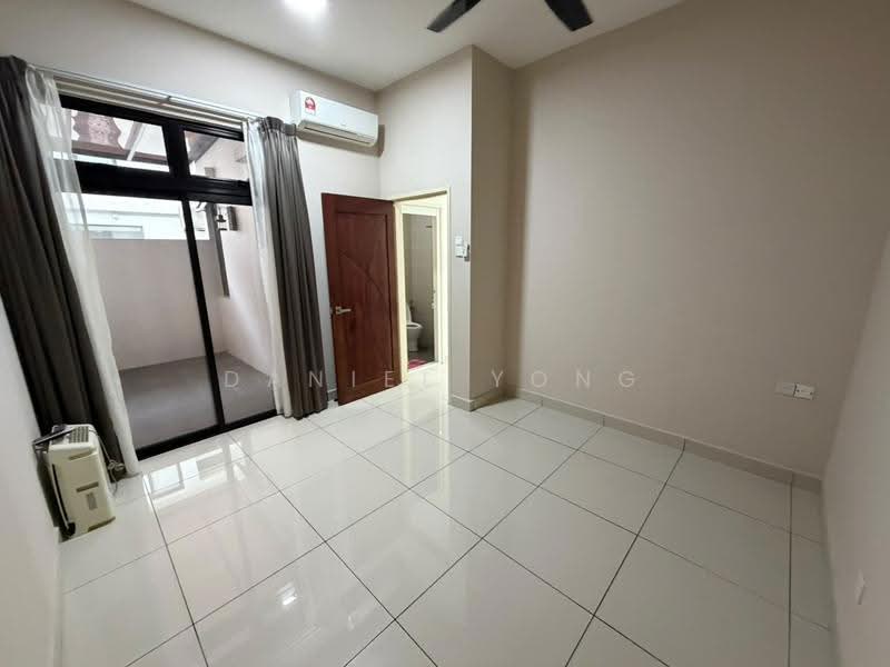 2-storey Terraced House for Sale in Taman Austin Duta (Tebrau) - Daniel Yong - Interior - PropertyGuru.com.my