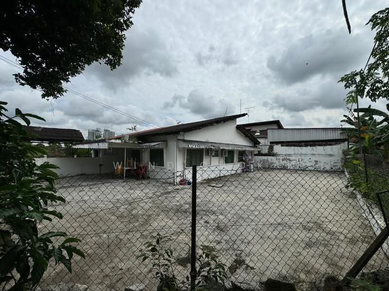 Semi-Detached House for Sale in Taman Sri Tebrau (Johor Bahru) - Wind Chok - Exterior - PropertyGuru.com.my
