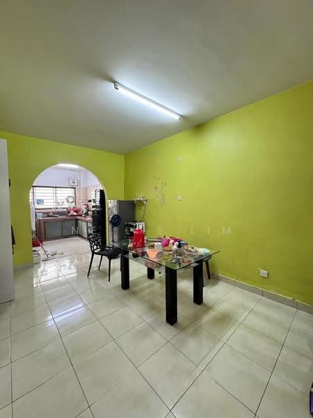 2-storey Terraced House for Sale in Taman Desa Cemerlang (Ulu Tiram) - Nellie Lim - Kitchen - PropertyGuru.com.my