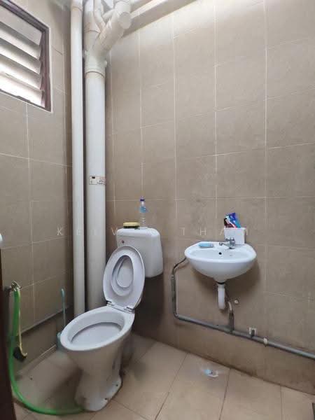 Apartment for Sale at Pangsapuri Lagoon Perdana - Kelvin Tham - Bathroom - PropertyGuru.com.my