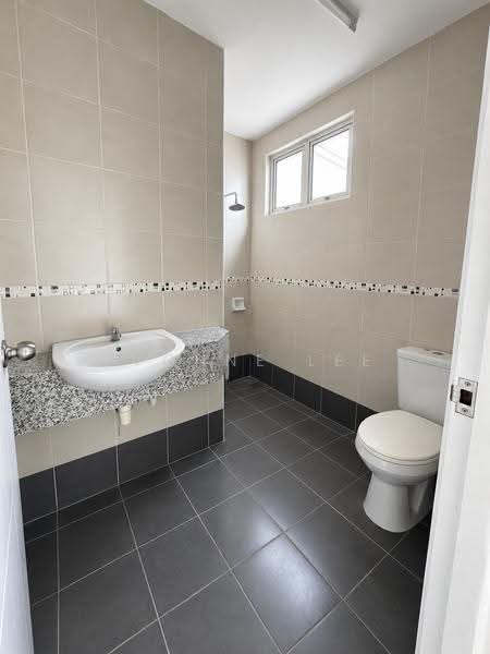 Rumah Teres 3-Tingkat untuk Disewa di Taman Aston (Bukit Mertajam) - Yvonne Lee - Bathroom - PropertyGuru.com.my