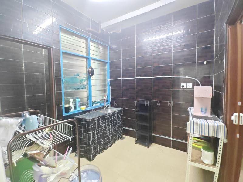 Apartment for Rent at Pangsapuri Lagoon Perdana - Kelvin Tham - Kitchen - PropertyGuru.com.my