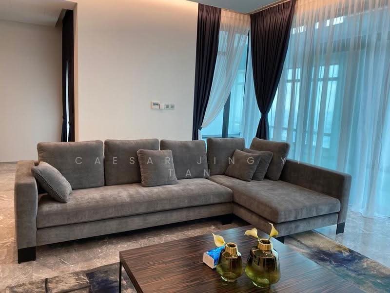 Kediaman Servis untuk Dijual di Four Seasons Place - Caesar Jing Yi Tan - Living Room - PropertyGuru.com.my