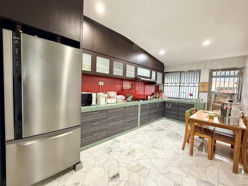 Rumah Teres 1-Tingkat untuk Dijual di Taman Teratai (Kulai) - Yvonne Lim - PropertyGuru.com.my