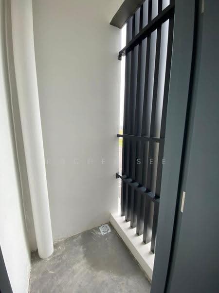 Shop / Office for Rent in Gerbang Nusajaya (Iskandar Puteri (Nusajaya)) - Rachel See - Balcony - PropertyGuru.com.my