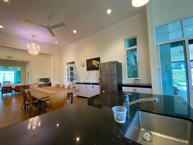 Bungalow House for Sale in Leisure Farm (Gelang Patah) - Rachel See - Kitchen - PropertyGuru.com.my