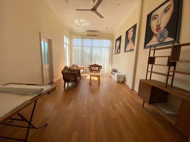 Bungalow House for Sale in Leisure Farm (Gelang Patah) - Rachel See - Living Room - PropertyGuru.com.my
