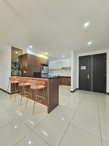 Kediaman Servis untuk Dijual di Molek Regency - Coco Lee - Kitchen - PropertyGuru.com.my