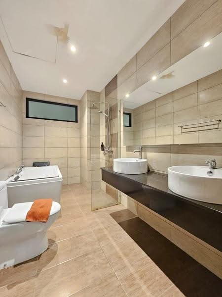 Kediaman Servis untuk Dijual di Molek Regency - Coco Lee - Bathroom - PropertyGuru.com.my