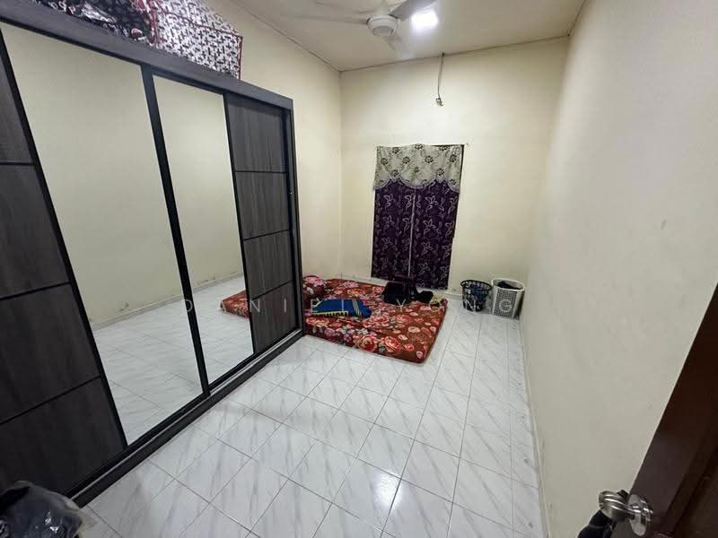 Terraced House for Sale in Skudai (Johor) - Daniel Yong - Bedroom - PropertyGuru.com.my