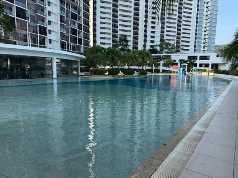 Rumah Berkembar untuk Dijual di Sungai Ara (Sungai Ara) - Alison Chng - Pool - PropertyGuru.com.my