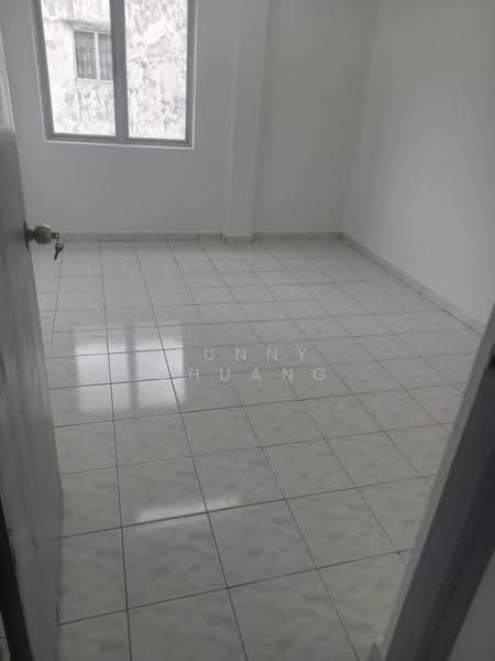 Flat for Sale at Sri Intan - Sunny Chuang - Interior - PropertyGuru.com.my