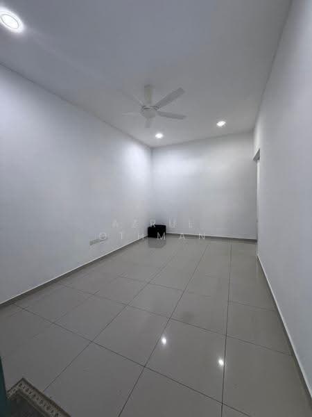 1-storey Terraced House for Sale in Taman Nusa Intan (Senawang) - Azrul Othman - Interior - PropertyGuru.com.my
