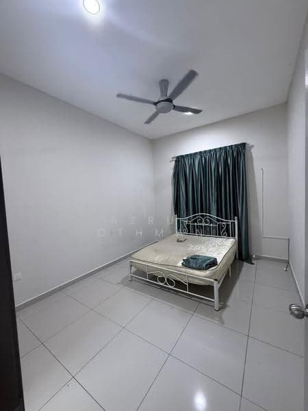 1-storey Terraced House for Sale in Taman Nusa Intan (Senawang) - Azrul Othman - Bedroom - PropertyGuru.com.my