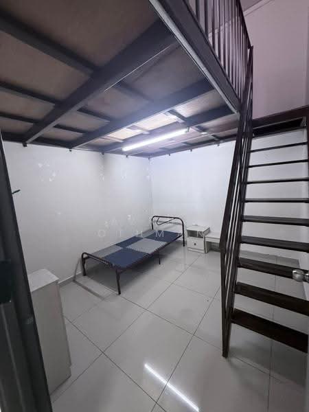 1-storey Terraced House for Sale in Taman Nusa Intan (Senawang) - Azrul Othman - Bedroom - PropertyGuru.com.my