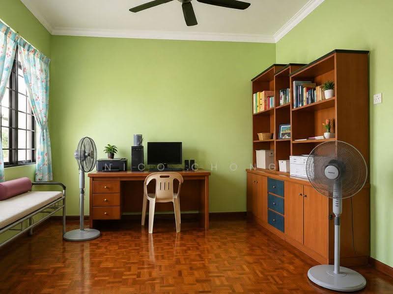 Rumah Teres 2-Tingkat untuk Dijual di Taman Johor Jaya (Johor Bahru) - Nico Chong - Study - PropertyGuru.com.my
