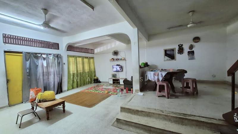 2-storey Terraced House for Sale in Seksyen 4 (Shah Alam) - Irwan Yusoff - PropertyGuru.com.my