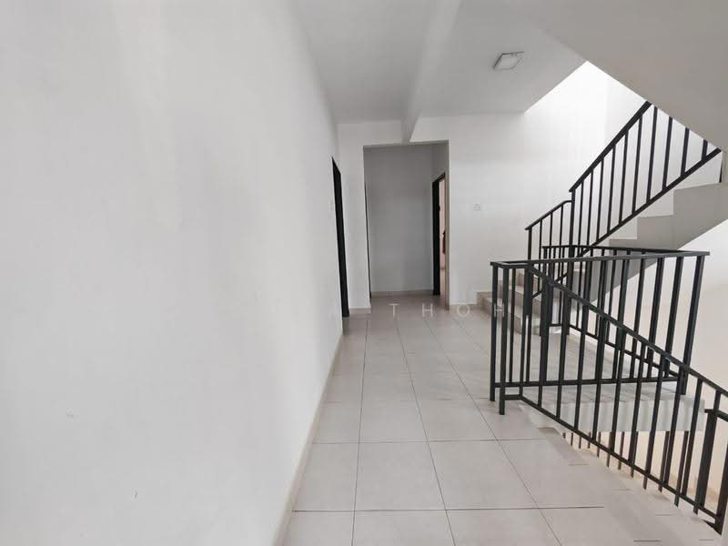 2.5-storey Terraced House for Rent in Gelang Patah (Johor) - Jovia Thoh - Corridor - PropertyGuru.com.my