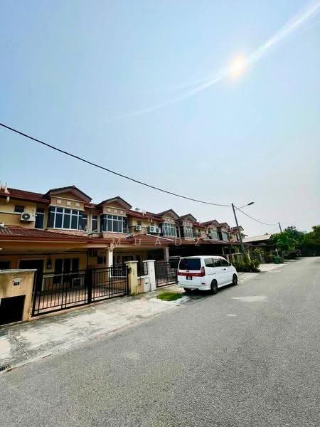 2-storey Terraced House for Sale in Bandar Baru Bangi (Selangor) - Muhammad Muadz - Exterior - PropertyGuru.com.my