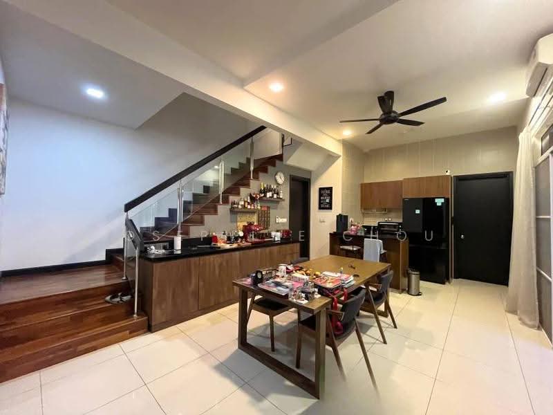 Semi-Detached House for Sale in Setia Alam (Selangor) - Josephine Chou - Kitchen - PropertyGuru.com.my