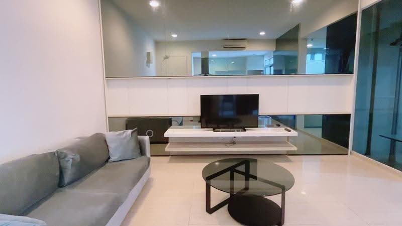 Kediaman Servis untuk Disewa di Eve Suite / NZX Square - Tom Ting - Living Room - PropertyGuru.com.my