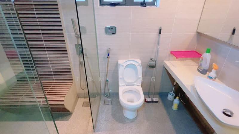 Kediaman Servis untuk Disewa di Eve Suite / NZX Square - Tom Ting - Bathroom - PropertyGuru.com.my